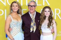 Asiste Blake Lively a premiere de Another Simple Favor