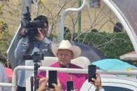 Pide perdón arzobispo de Tuxtla Gutiérrez tras paseo en el papamovil Pide perdón arzobispo de Tuxtla Gutiérrez tras paseo en el papamovil