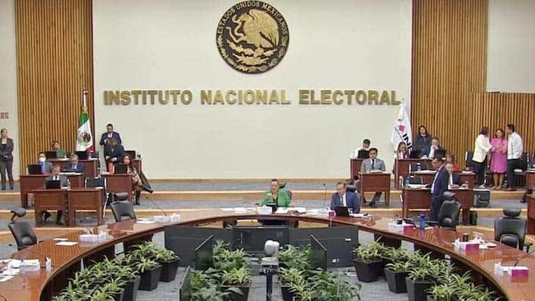 Lanza INE sitio para denunciar candidaturas Lanza INE sitio para denunciar candidaturas