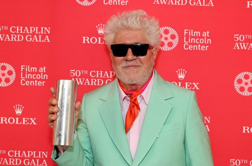 Condecoran a Pedro Almodóvar con Premio Charles Chaplin Condecoran a Pedro Almodóvar con Premio Charles Chaplin