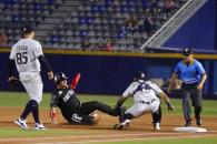 Sufren Sultanes paliza y blanqueada Sufren Sultanes paliza y blanqueada