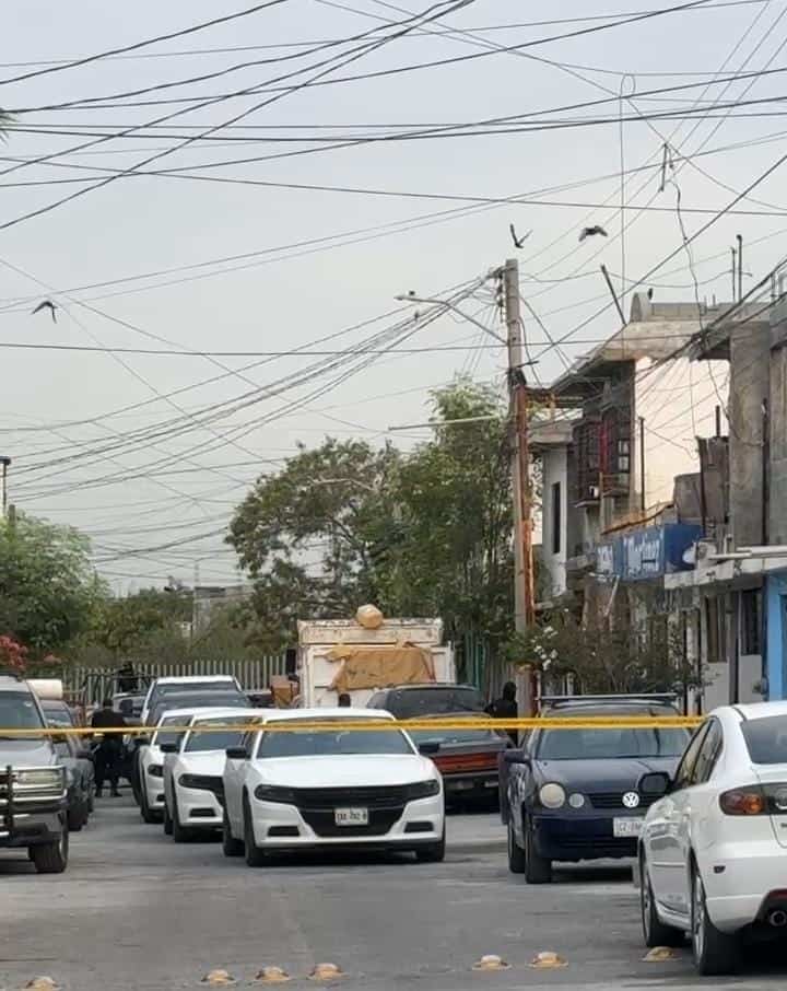 La Fiscalía General de Justicia realizó ayer seis cateos en forma simultánea en los municipios de Santa Catarina y García.