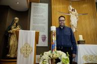 Exponen cirio pascual exclusivo para Capilla UDEM