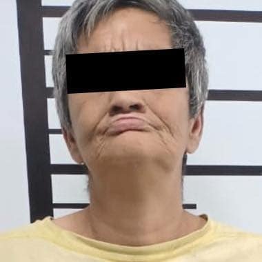 Cuando bailaba en medio de la calle con una bocina a alto volumen, un hombre fue detenido por elementos de la Secretaría de Seguridad Pública y Vialidad de Santiago, por obstruir la vialidad.