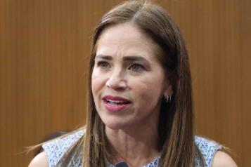 Avalan por unanimidad dar licencias a diputados priistas