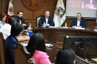 Advierte Adrián que requisito del MIA no se va a eliminar en Mty Advierte Adrián que requisito del MIA no se va a eliminar en Mty