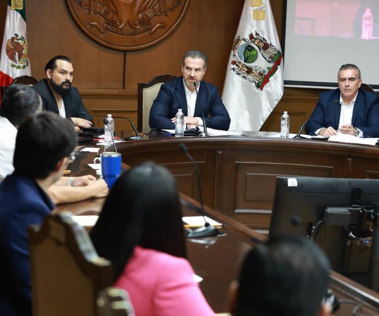 Advierte Adrián que requisito del MIA no se va a eliminar en Mty Advierte Adrián que requisito del MIA no se va a eliminar en Mty