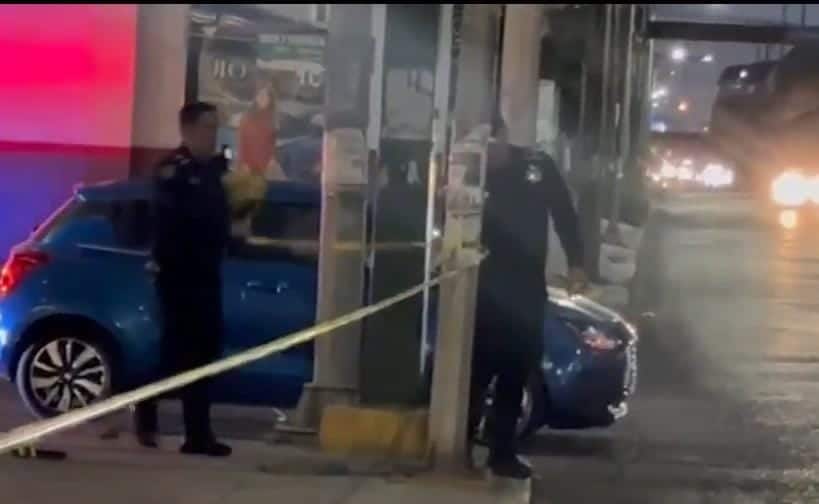 Un matrimonio y su hijo de 16 años de edad, fueron ejecutados por al menos dos hombres armados que ingresaron a su domicilio, la madrugada de ayer en la Colonia Benito Juárez, municipio de Guadalupe.