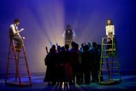 Reflexionan con la magia de Nuestro pueblo en el Teatro UDEM