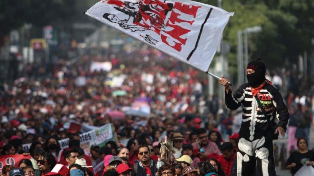 Plantea la CNTE un paro nacional indefinido Plantea la CNTE un paro nacional indefinido