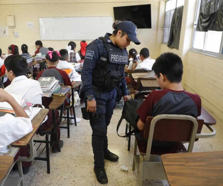 Implementa Escobedo en planteles educativos el ´Operativo Mochila´ Implementa Escobedo en planteles educativos el ´Operativo Mochila´