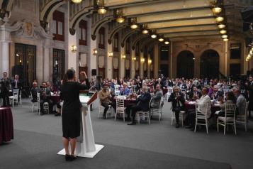 Impulsa gobierno jornada de 40 horas