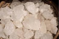 Cómo usar la piedra de alumbre como desodorante en época de calor Cómo usar la piedra de alumbre como desodorante en época de calor