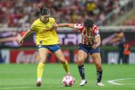 Definen América y Chivas primer finalista femenil