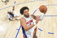 Denver avanza a semis del Oeste Denver avanza a semis del Oeste