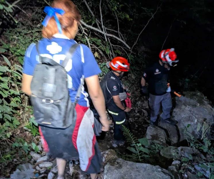 Rescatan a dos excursionistas del Cerro de la Silla Rescatan a dos excursionistas del Cerro de la Silla