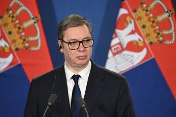 Interrumpe visita a EU presidente serbio