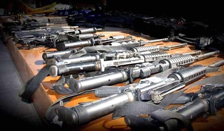 Llegan 250 mil armas ilegales al año en México Llegan 250 mil armas ilegales al año en México
