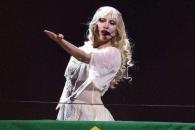 Caen 2 por supuesto complot de bomba en concierto de Lady Gaga Caen 2 por supuesto complot de bomba en concierto de Lady Gaga