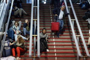 Sigue España sin respuestas sobre apagón masivo