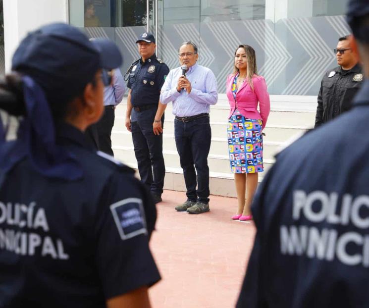 Entrega Escobedo el Premio al Mérito Policial a 97 elementos Entrega Escobedo el Premio al Mérito Policial a 97 elementos