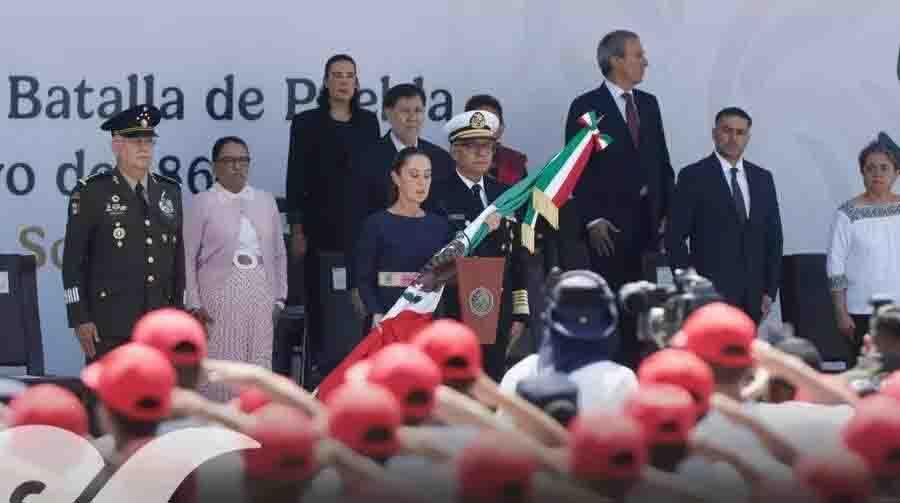Conmemora Sheinbaum la Batalla de Puebla en desfile Conmemora Sheinbaum la Batalla de Puebla en desfile
