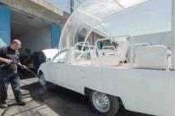 Dona Francisco su papamóvil para salvar vidas en Gaza Dona Francisco su papamóvil para salvar vidas en Gaza