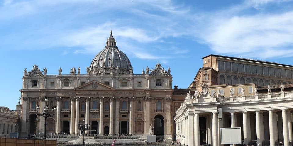 Déficit vaticano, la herencia que recibirá el Papa Déficit vaticano, la herencia que recibirá el Papa