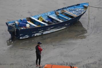 Mueren dos mexicanos en naufragio al intentar internarse en EU