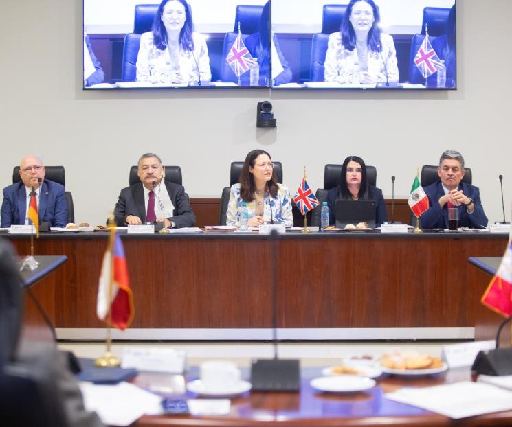 Avanza la UANL en educación de clase mundi Avanza la UANL en educación de clase mundi