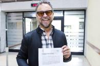 Prohibirían a menores de 12 años viajen en motocicletas