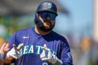 Se enciende Rowdy Téllez