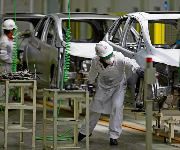 Producción automotriz cae 9% en abril: Inegi Producción automotriz cae 9% en abril: Inegi