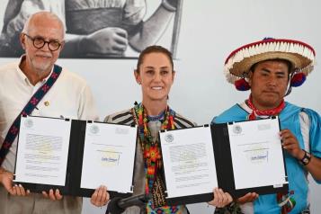 Devuelve Sheinbaum a wixárikas tierras en Nayarit