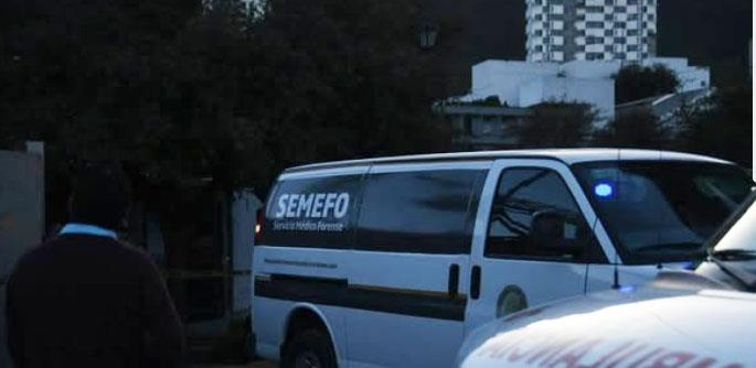Hallan dos hieleras con restos humanos Hallan dos hieleras con restos humanos