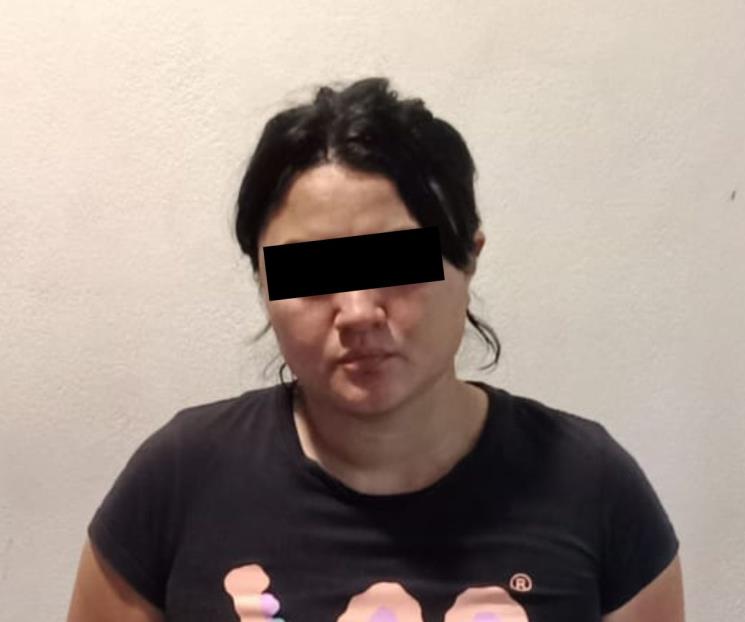 Agrede a su mamá; la detienen Agrede a su mamá; la detienen