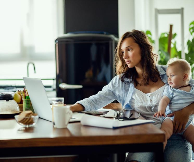 Maternidad y exclusión laboral femenina en México Maternidad y exclusión laboral femenina en México