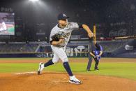 Sultanes inician con derrota ante Durango  Sultanes inician con derrota ante Durango