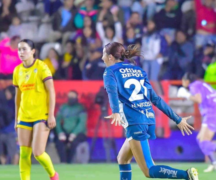 Golea Pachuca al América en la final de ida de la Liga MX Femenil Golea Pachuca al América en la final de ida de la Liga MX Femenil