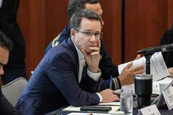 Advierte oposición riesgo de simulación por análisis de Telecom