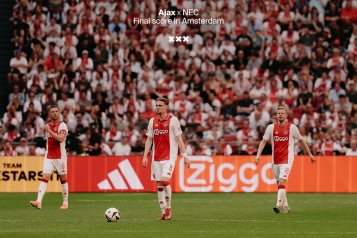Pierde el Ajax y ponen en riesgo su cima en la Eredivisie