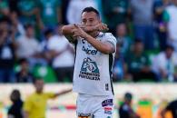 Se retira Guardado... otra vez Se retira Guardado... otra vez
