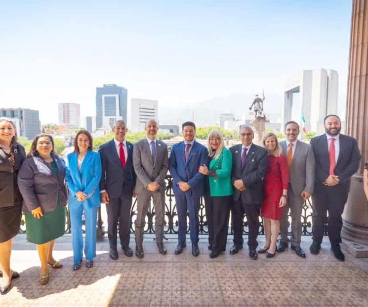 Sostiene Samuel reunión con alcaldes del sur de Texas Sostiene Samuel reunión con alcaldes del sur de Texas