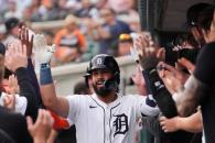 Apalean los Tigres a los Medias Rojas Apalean los Tigres a los Medias Rojas