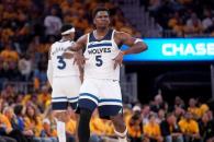 Knicks y Wolves, cerca de la final Knicks y Wolves, cerca de la final