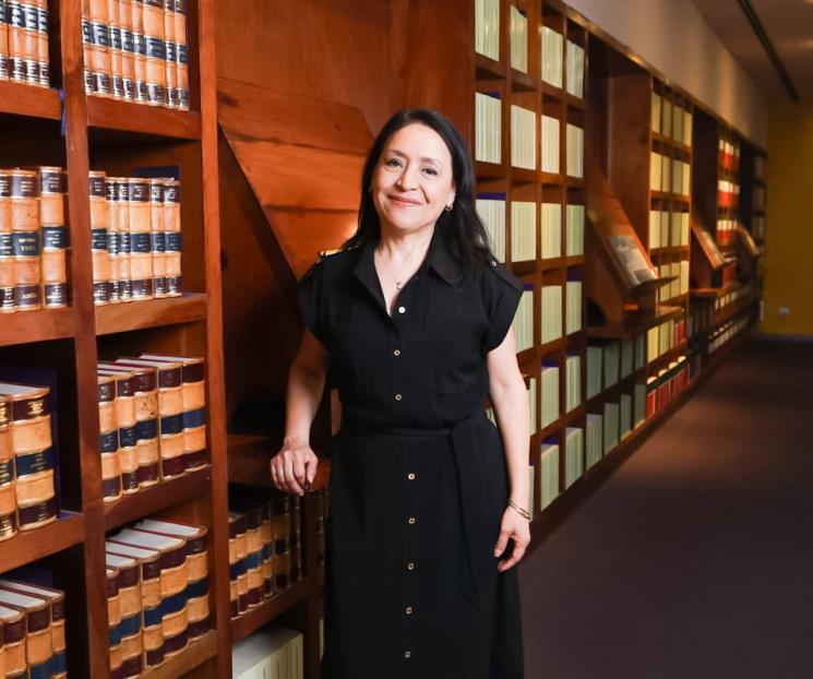 Recibe investigadora de UANL Mérito a la Enfermería Recibe investigadora de UANL Mérito a la Enfermería