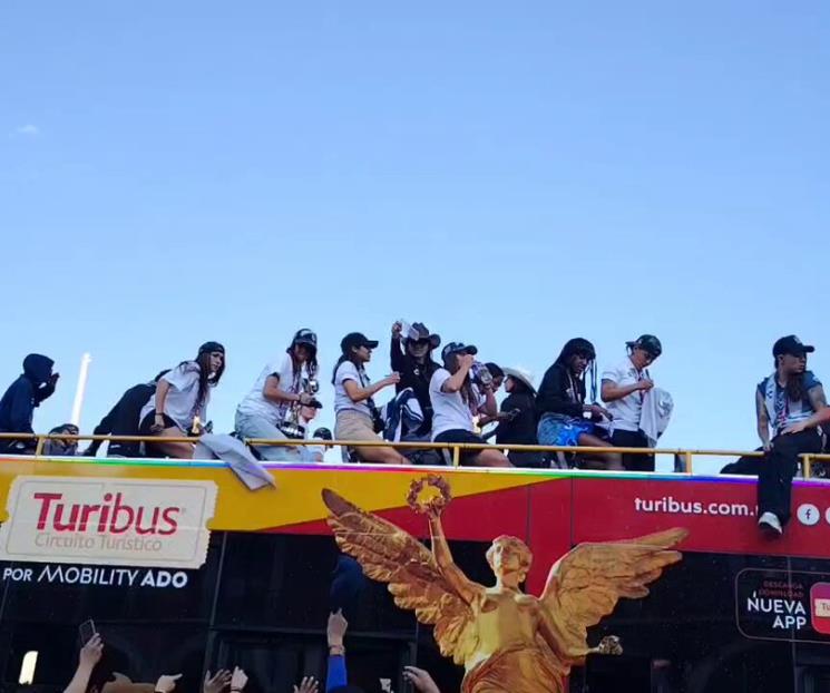 Festejan su título las Tuzas de Pachuca Festejan su título las Tuzas de Pachuca
