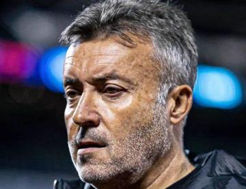 Viaja directiva de Rayados para reunirse con Domènec Torrent