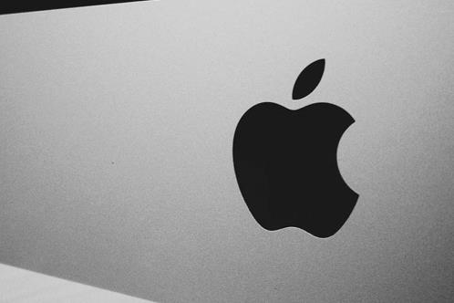 Donald Trump no quiere que Apple fabrique los iPhone en India