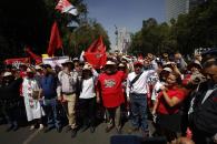 CNTE rechaza aumento salarial del 9% CNTE rechaza aumento salarial del 9%